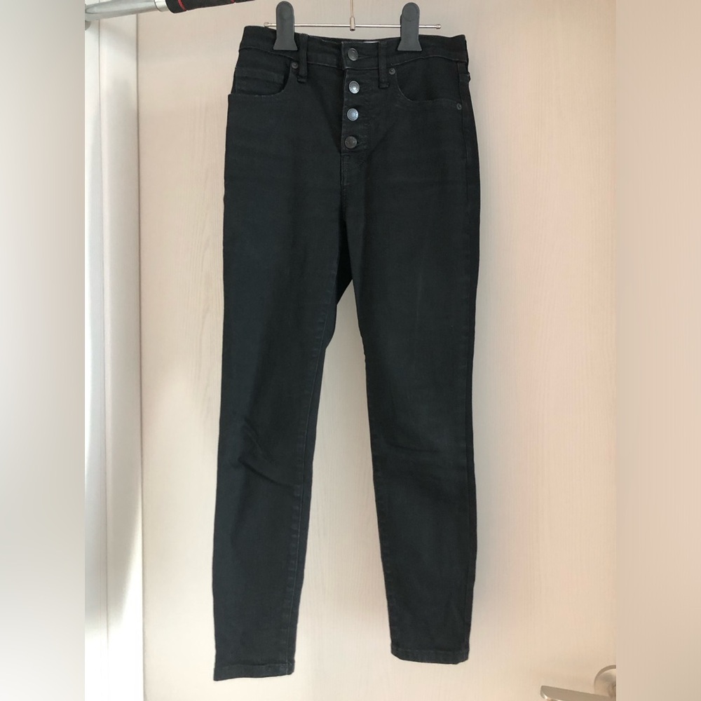 Everlane black high rise skinny jeans